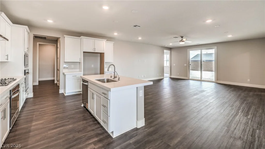 1300 Ryan River, North Las Vegas, NV 89084