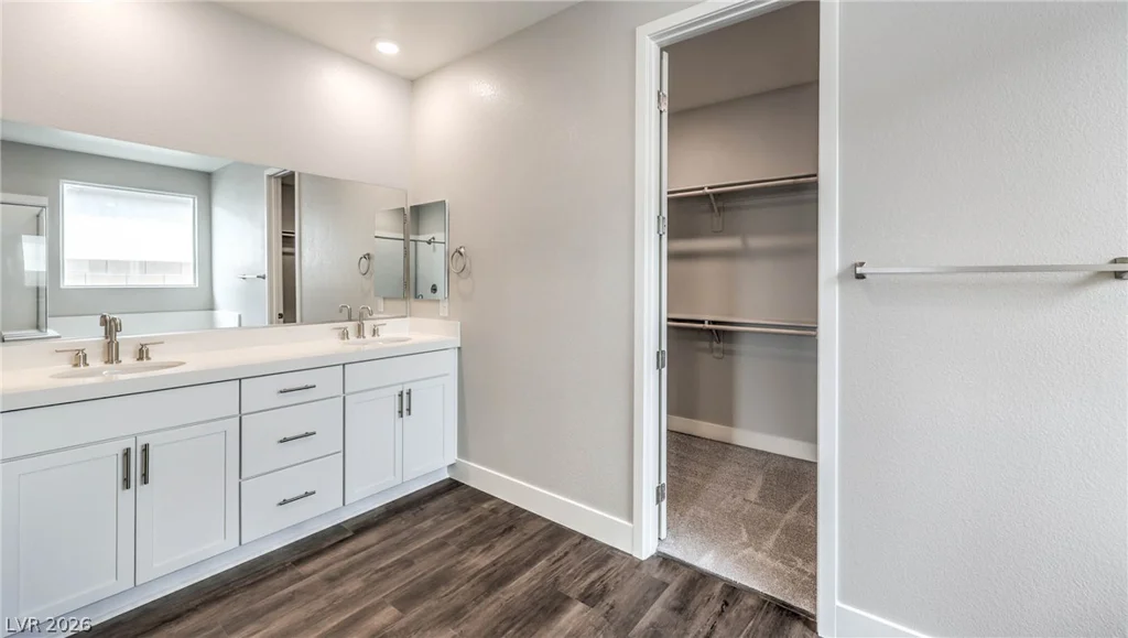 1300 Ryan River, North Las Vegas, NV 89084