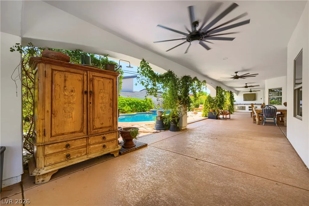 8865 El Campo Grande, Las Vegas, NV 89149