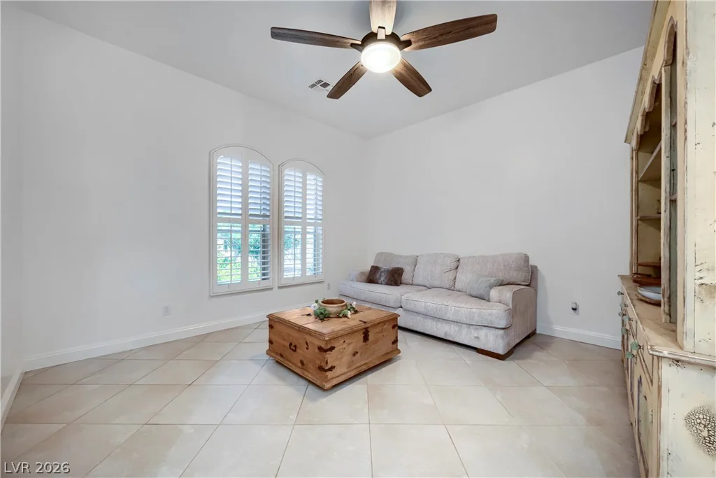 8865 El Campo Grande, Las Vegas, NV 89149