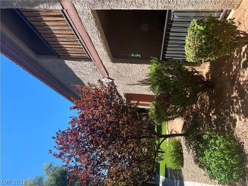 5576 Rochelle, Las Vegas, NV 89103