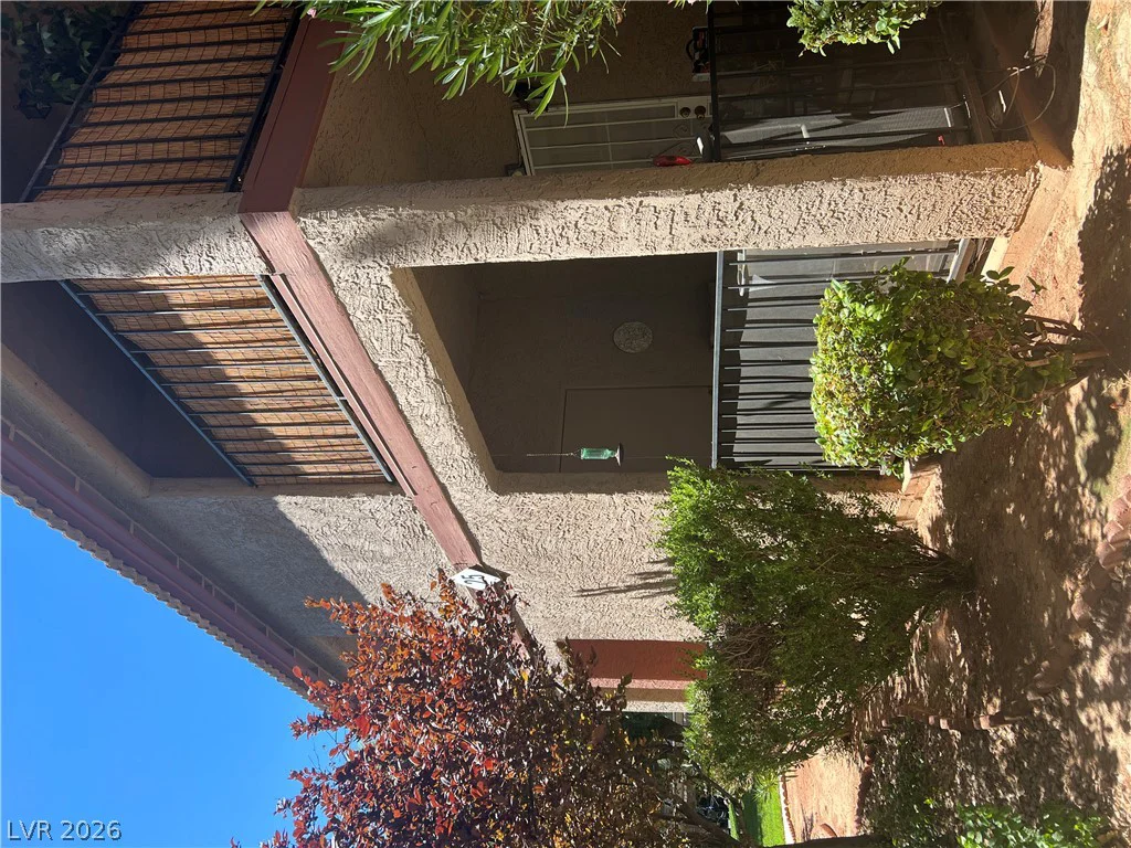 5576 Rochelle, Las Vegas, NV 89103