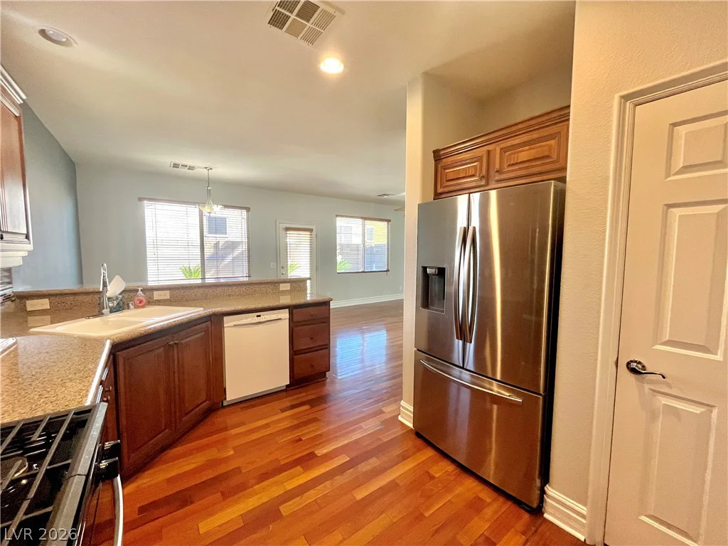 292 Soggy Ruff, Las Vegas, NV 89148