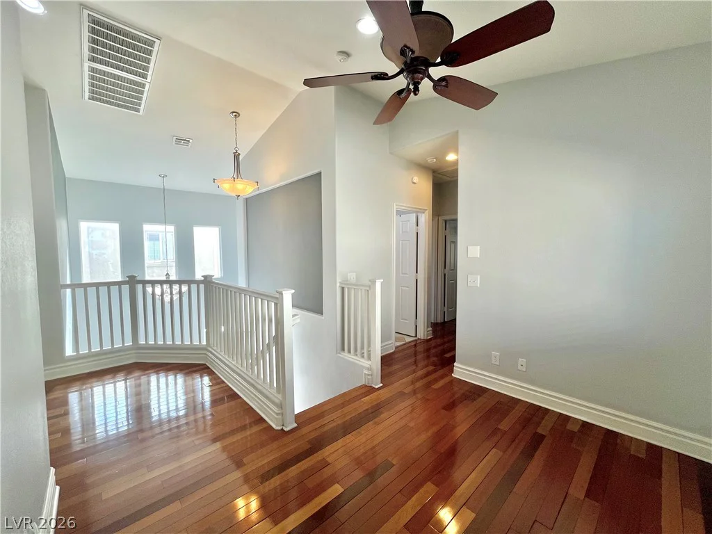 292 Soggy Ruff, Las Vegas, NV 89148