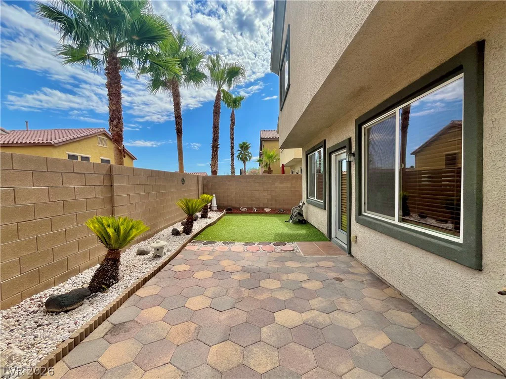 292 Soggy Ruff, Las Vegas, NV 89148