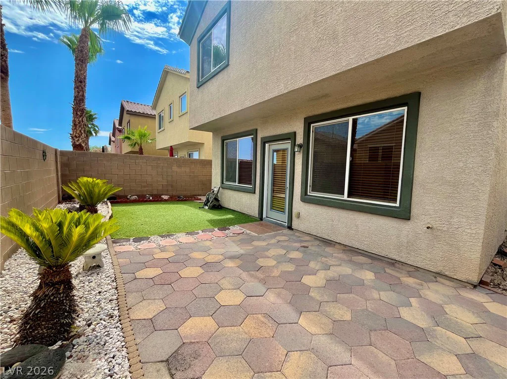 292 Soggy Ruff, Las Vegas, NV 89148