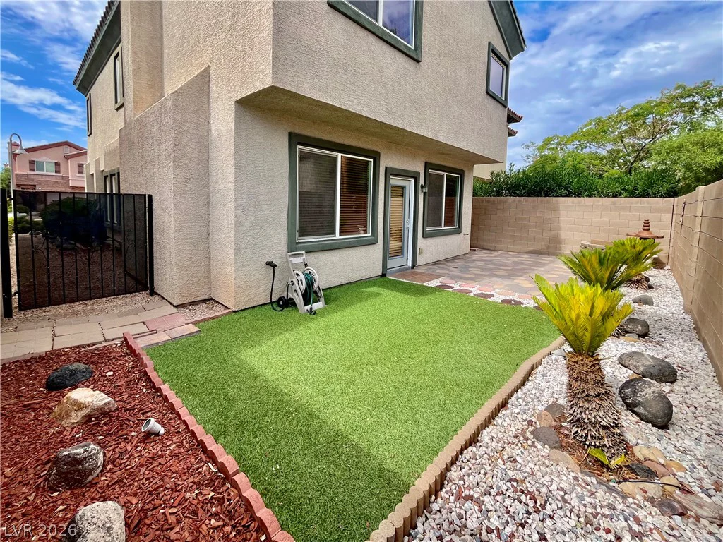 292 Soggy Ruff, Las Vegas, NV 89148