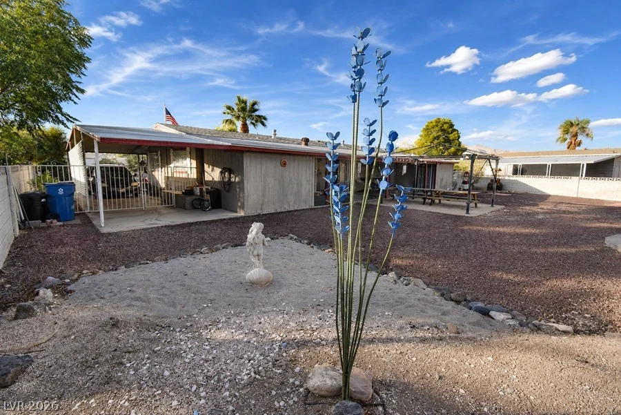 3272 Tularosa, Las Vegas, NV 89122