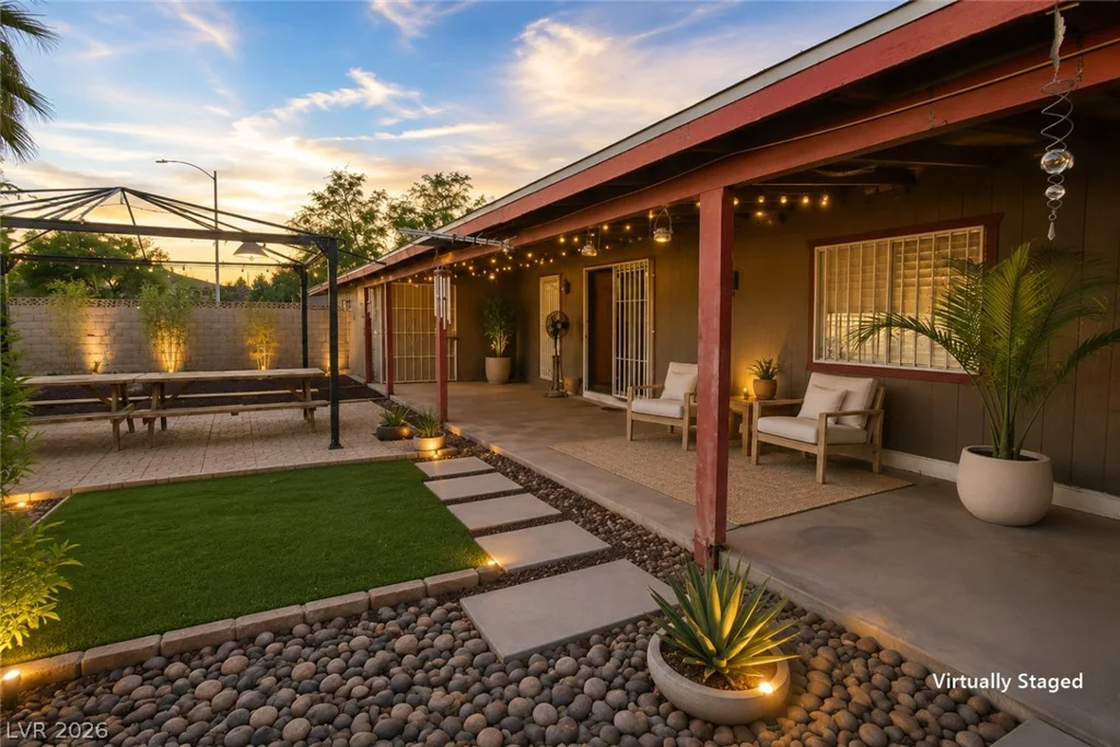 3272 Tularosa, Las Vegas, NV 89122