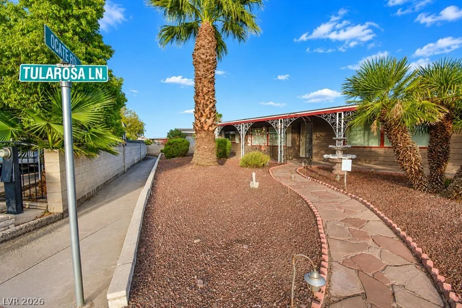 3272 Tularosa, Las Vegas, NV 89122