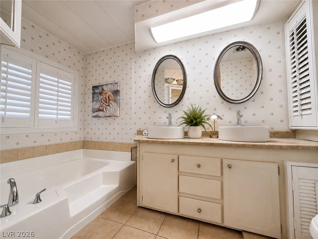 3272 Tularosa, Las Vegas, NV 89122