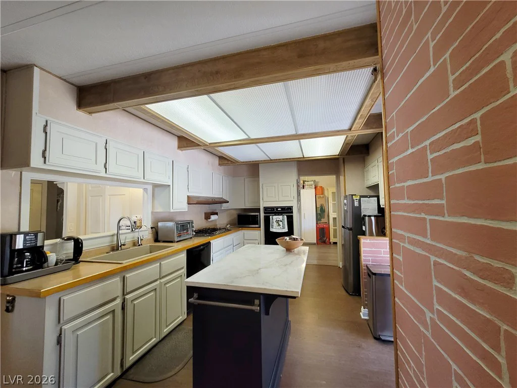 3272 Tularosa, Las Vegas, NV 89122