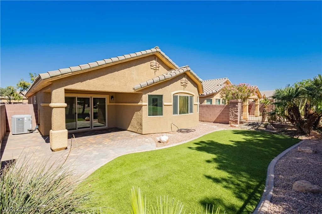 5657 Harbour Pointe, Las Vegas, NV 89122