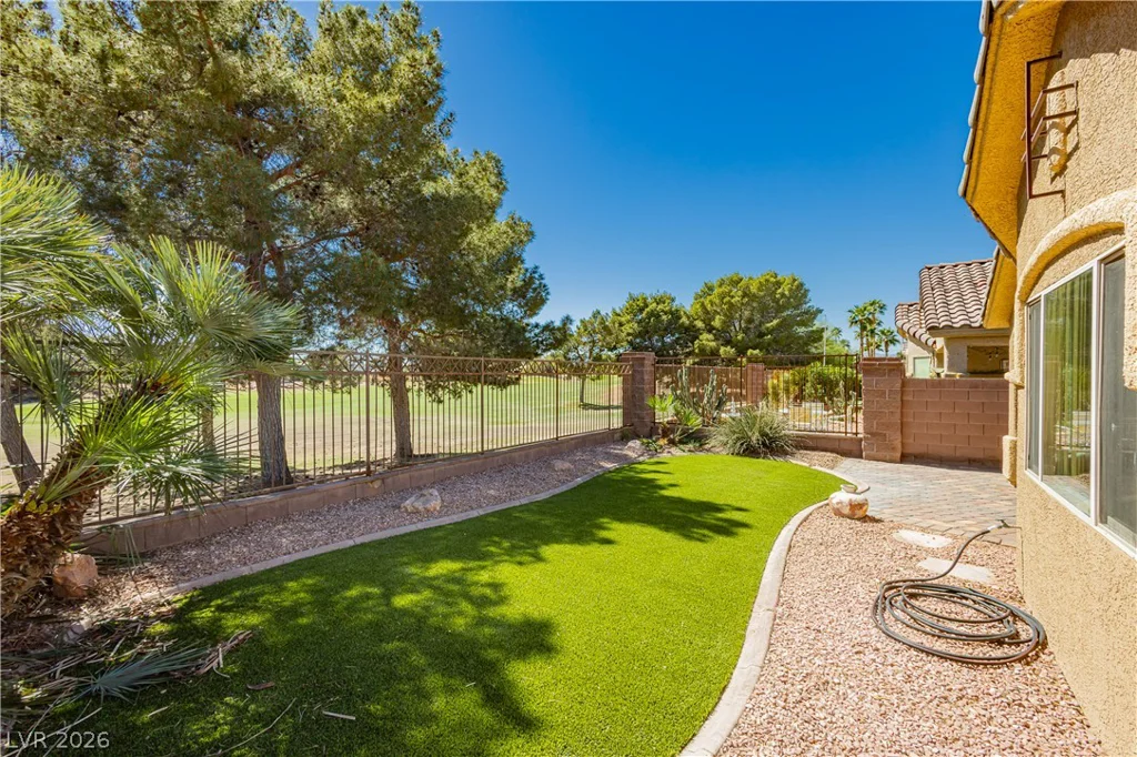 5657 Harbour Pointe, Las Vegas, NV 89122