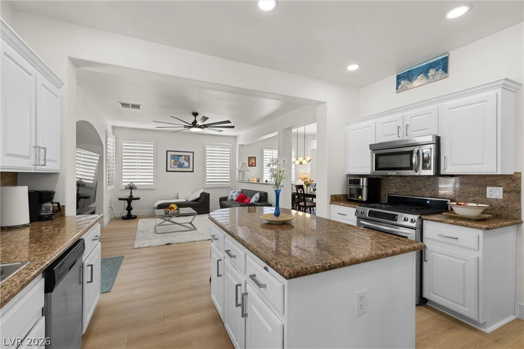 3038 Via Sarafina, Henderson, NV 89052