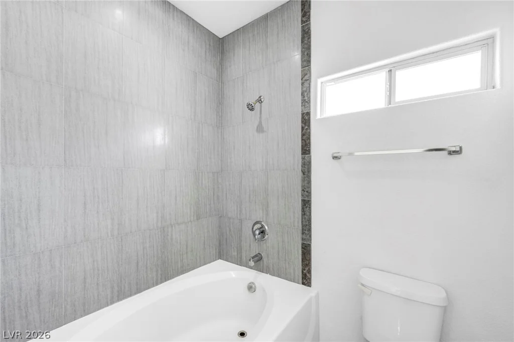 4895 Baltimore, Las Vegas, NV 89104
