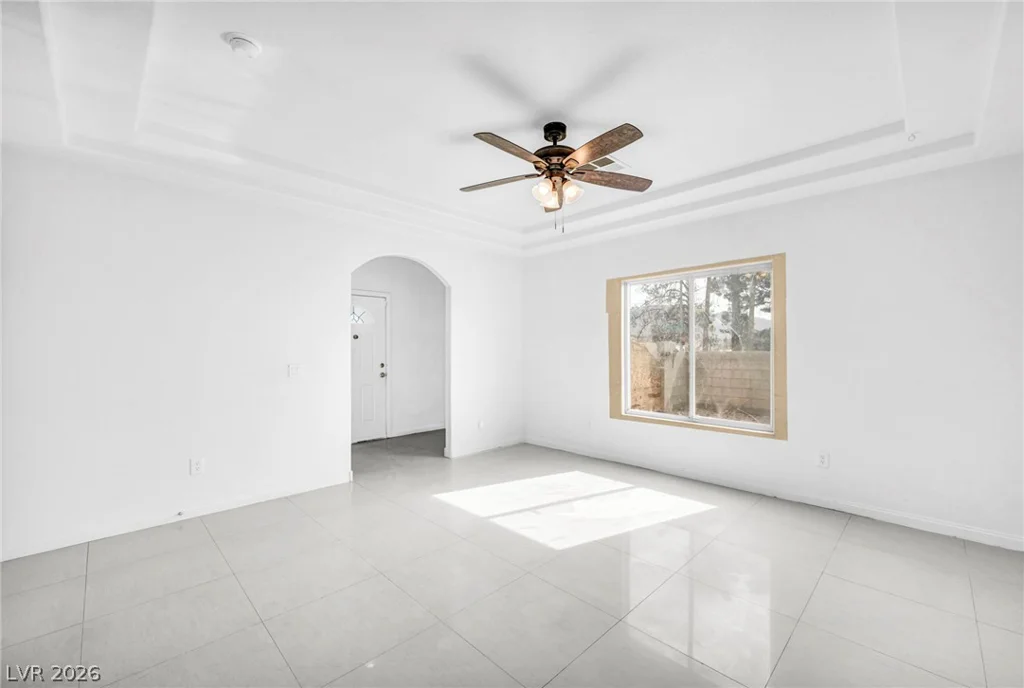 4895 Baltimore, Las Vegas, NV 89104