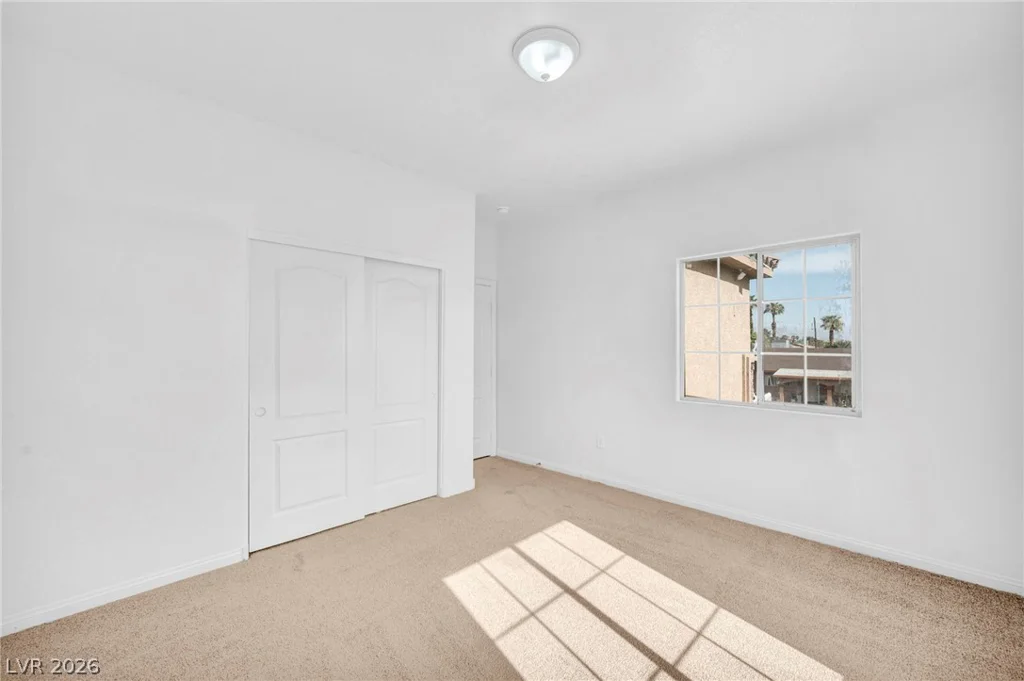 4895 Baltimore, Las Vegas, NV 89104