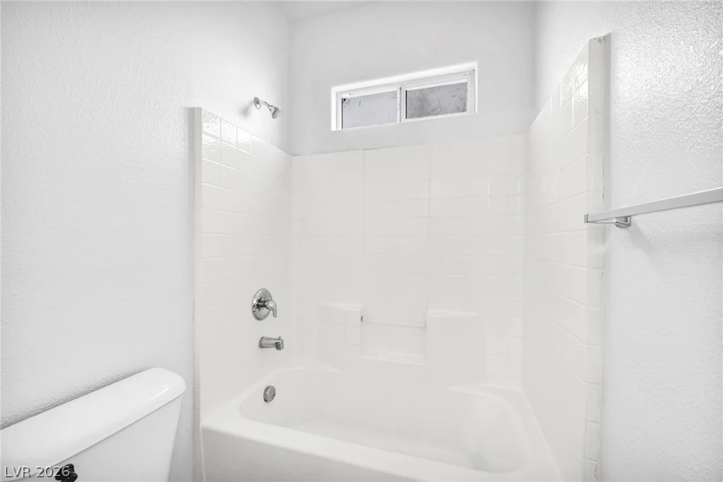 4895 Baltimore, Las Vegas, NV 89104