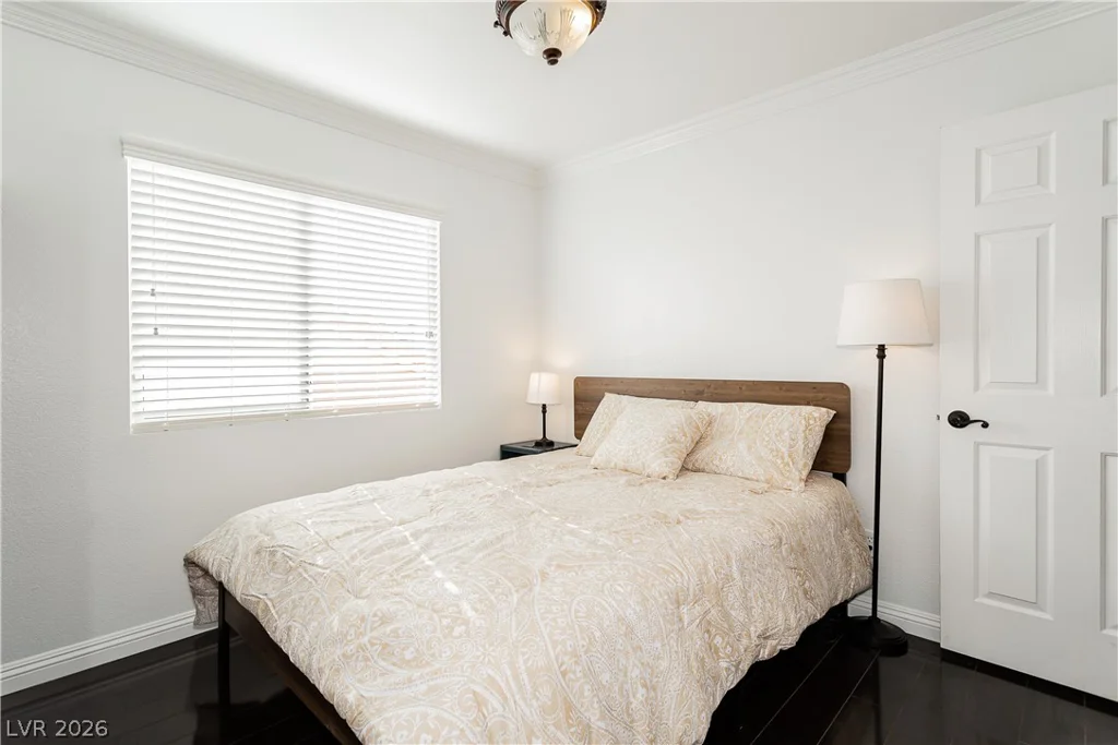 4346 Golden Ring, Las Vegas, NV 89147