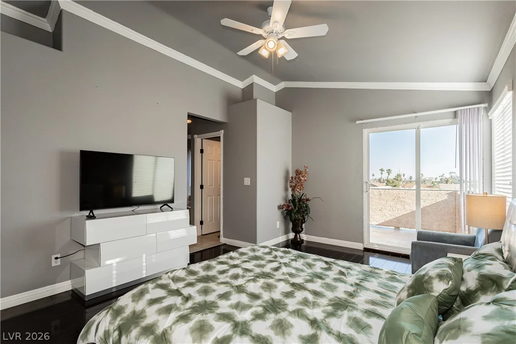 4346 Golden Ring, Las Vegas, NV 89147