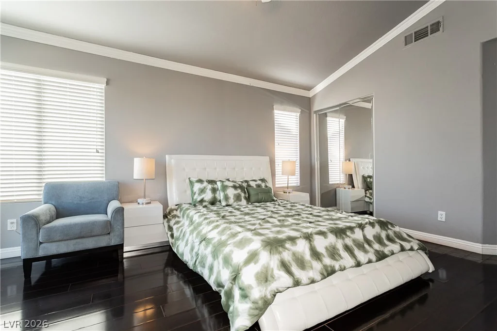 4346 Golden Ring, Las Vegas, NV 89147