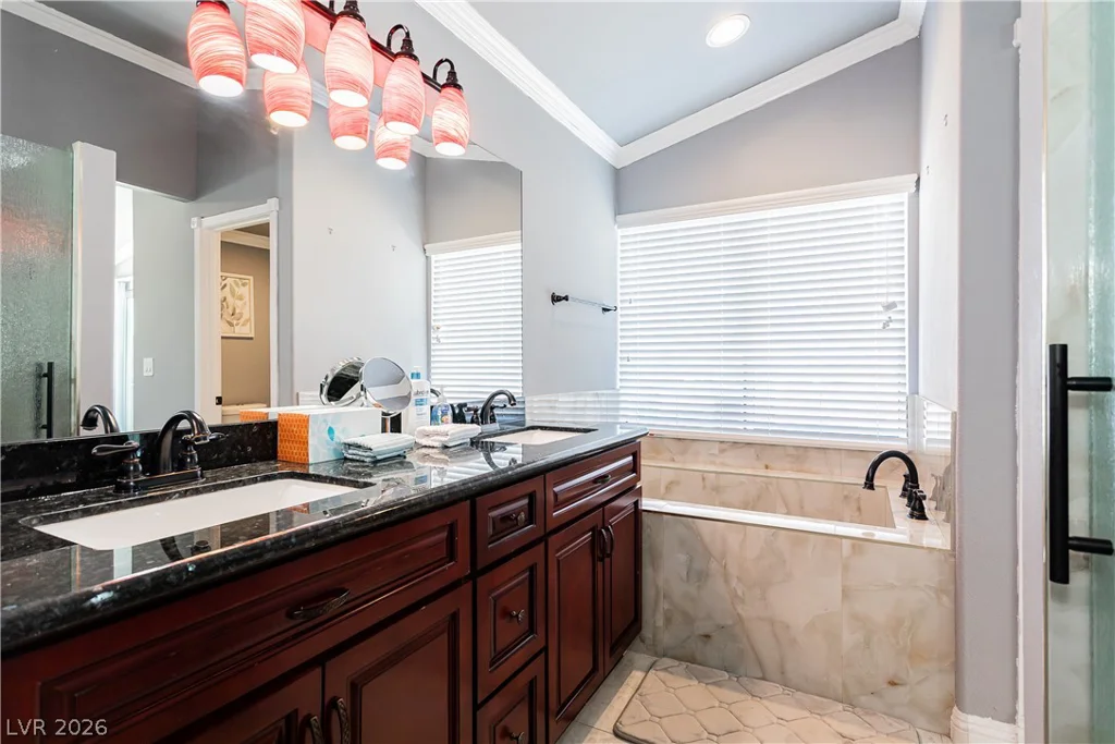 4346 Golden Ring, Las Vegas, NV 89147
