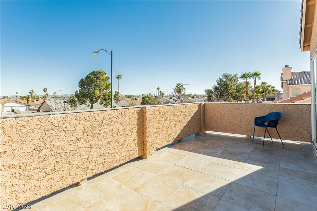 4346 Golden Ring, Las Vegas, NV 89147