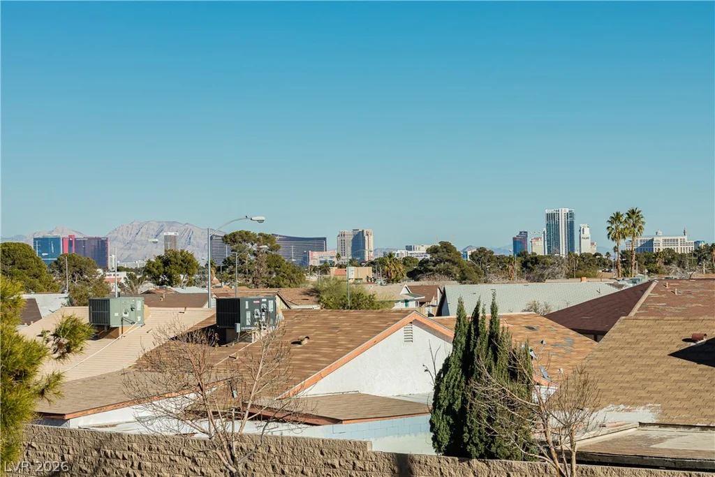 4346 Golden Ring, Las Vegas, NV 89147