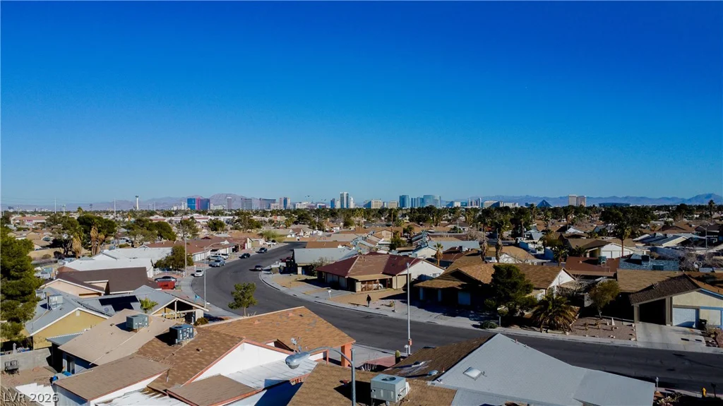 4346 Golden Ring, Las Vegas, NV 89147