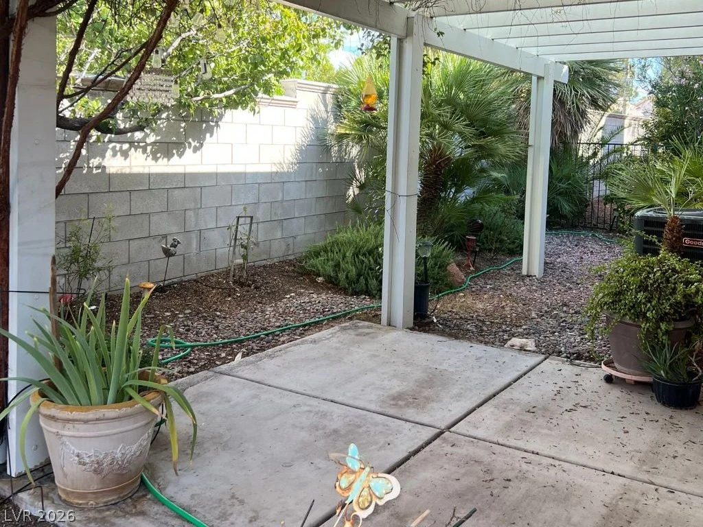 1745 Lily Pond, Henderson, NV 89012