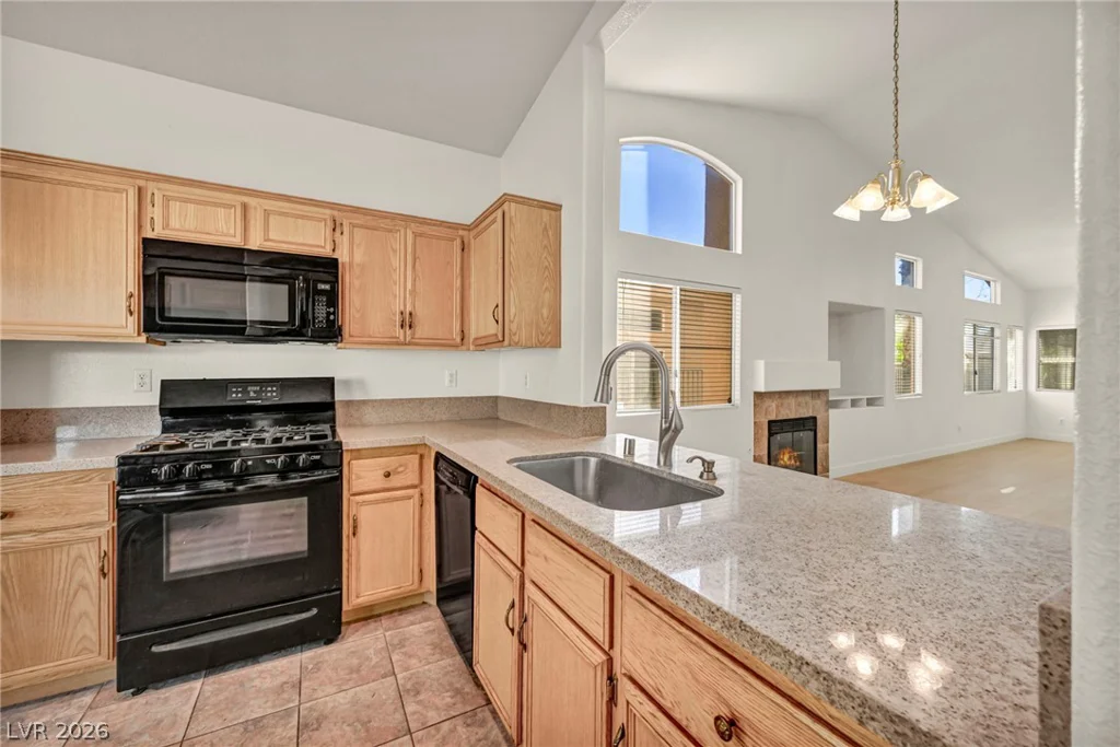 1745 Lily Pond, Henderson, NV 89012