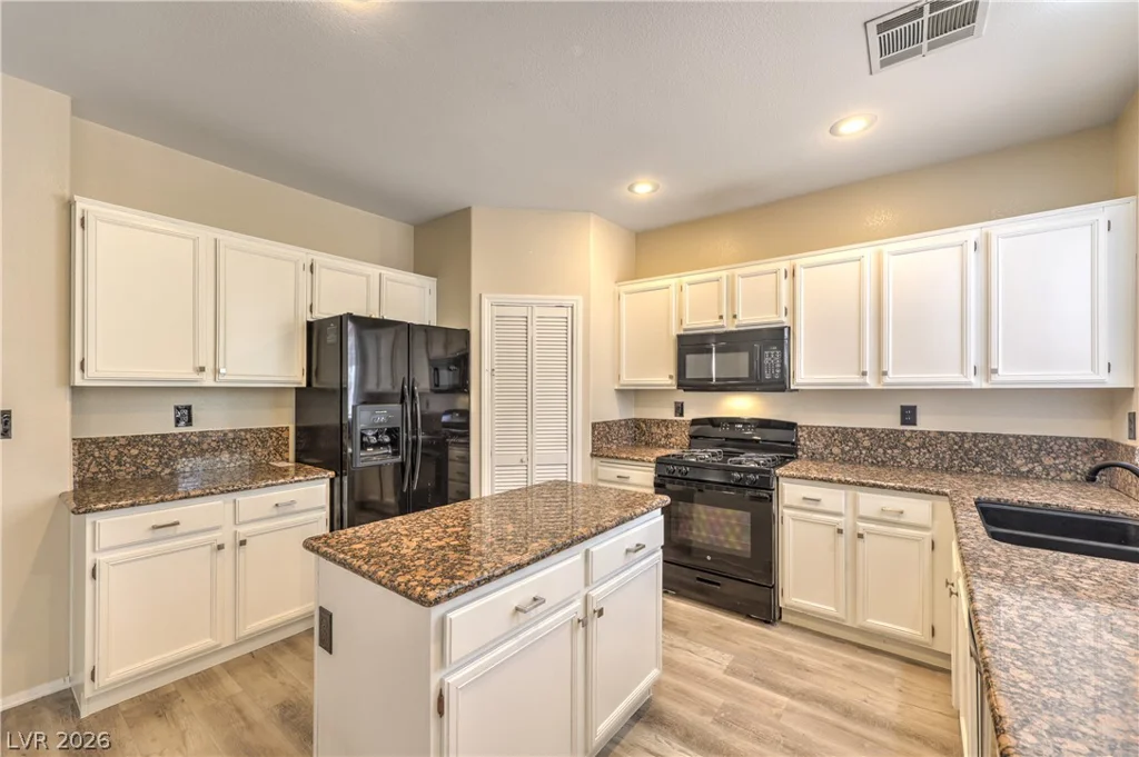 9754 Mesa Vista, Las Vegas, NV 89148