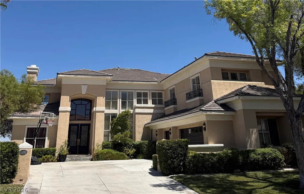 1700 Wincanton, Las Vegas, NV 89134
