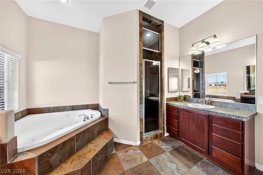 580 Hickory, Pahrump, NV 89048