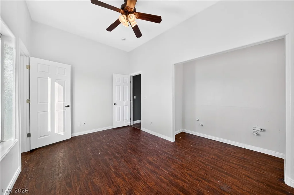 580 Hickory, Pahrump, NV 89048