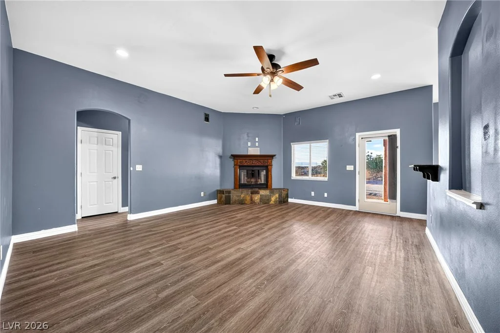 580 Hickory, Pahrump, NV 89048
