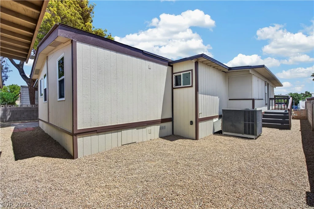 3499 Katmai, Las Vegas, NV 89122
