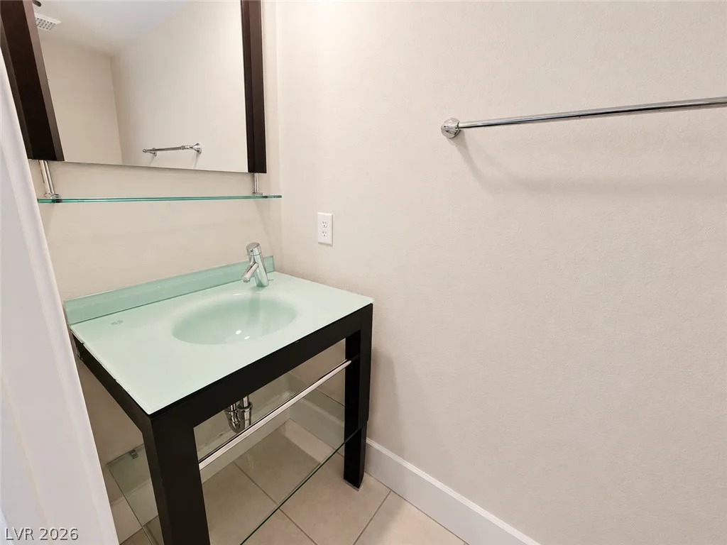 9050 Tropicana, Las Vegas, NV 89147