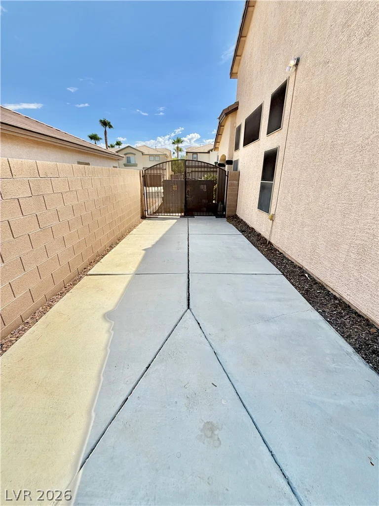 8832 Egyptian, Las Vegas, NV 89143