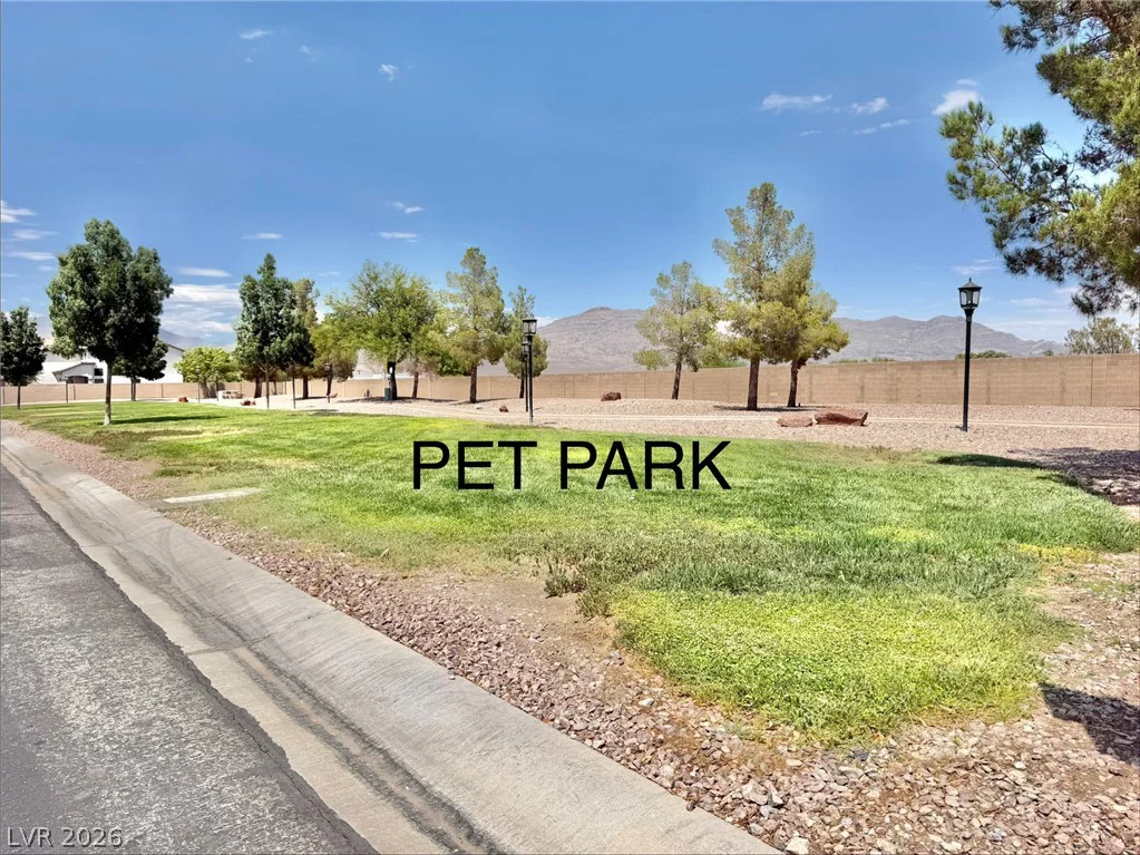 8832 Egyptian, Las Vegas, NV 89143