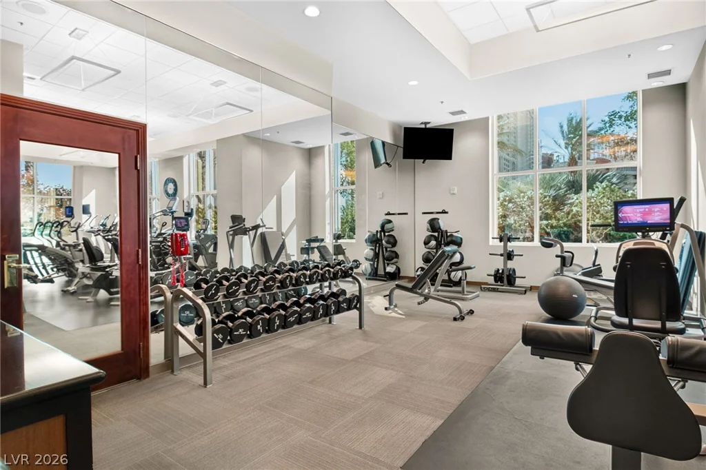 145 Harmon, Las Vegas, NV 89109