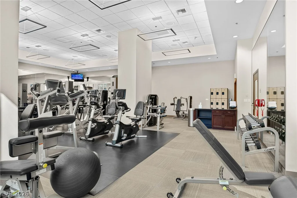 145 Harmon, Las Vegas, NV 89109