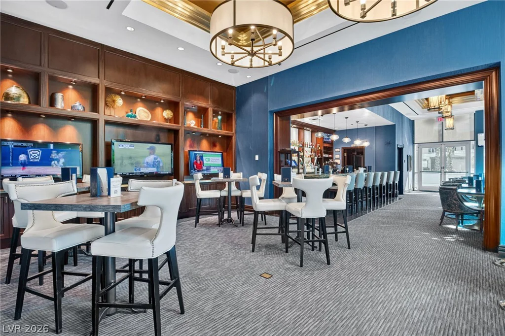 145 Harmon, Las Vegas, NV 89109