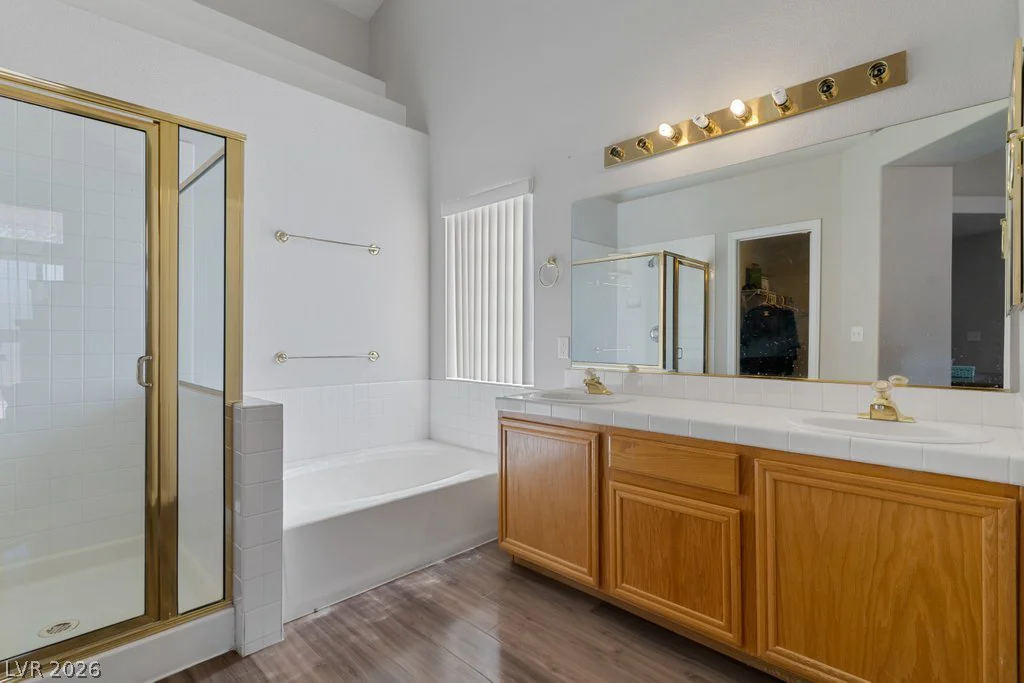 695 Pearl Island, Henderson, NV 89015