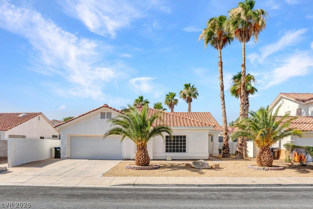 695 Pearl Island, Henderson, NV 89015
