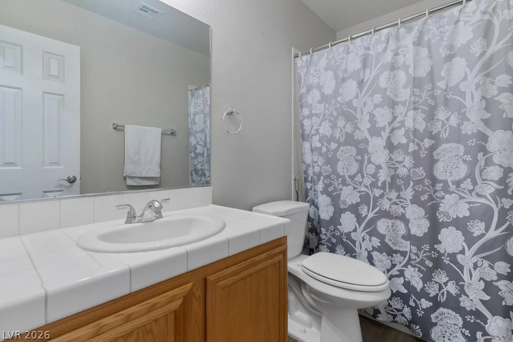 695 Pearl Island, Henderson, NV 89015