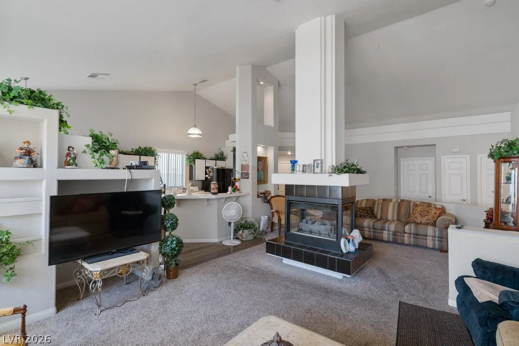 695 Pearl Island, Henderson, NV 89015