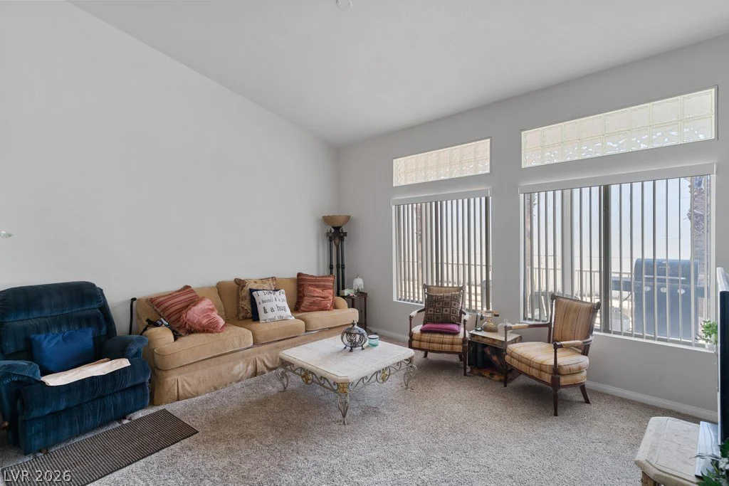 695 Pearl Island, Henderson, NV 89015