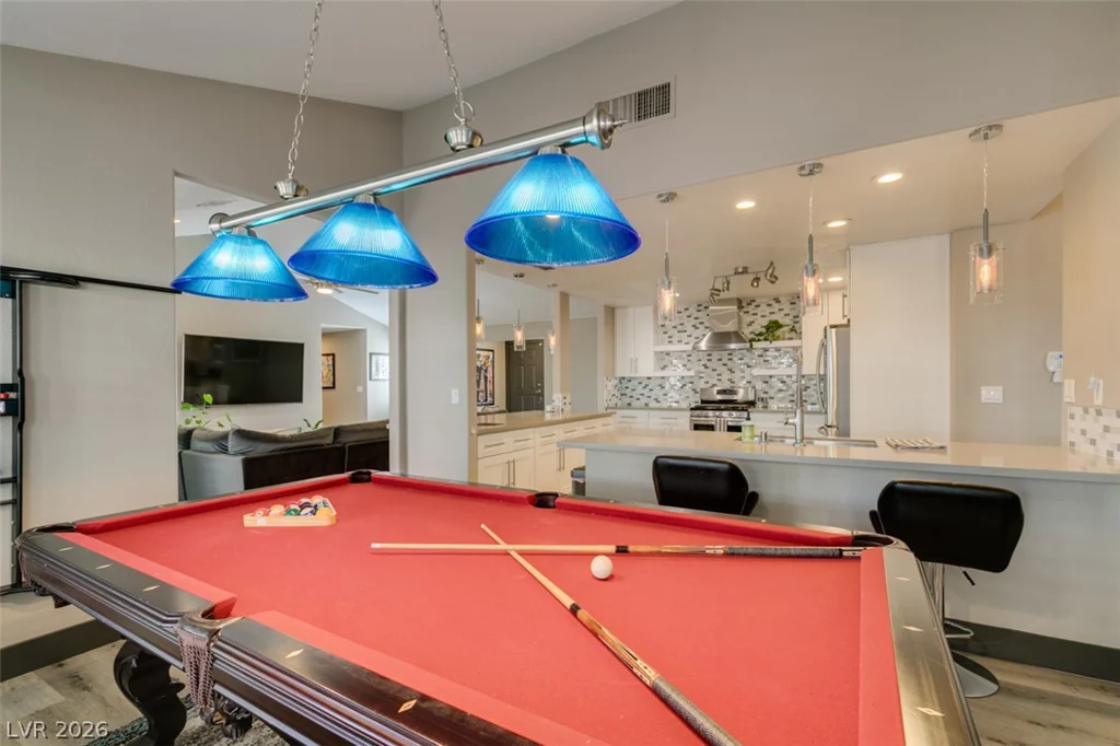 1909 Blackpool, Las Vegas, NV 89128